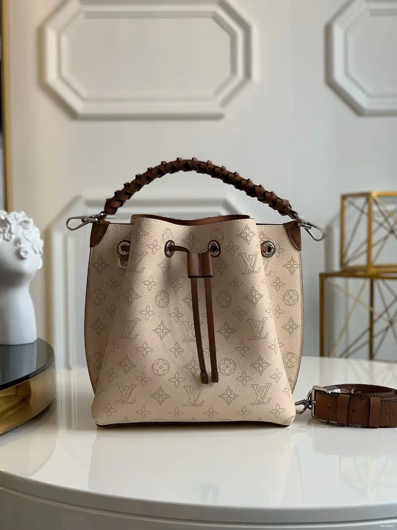 Cheap VUITTON MURIA LOUIS 0704